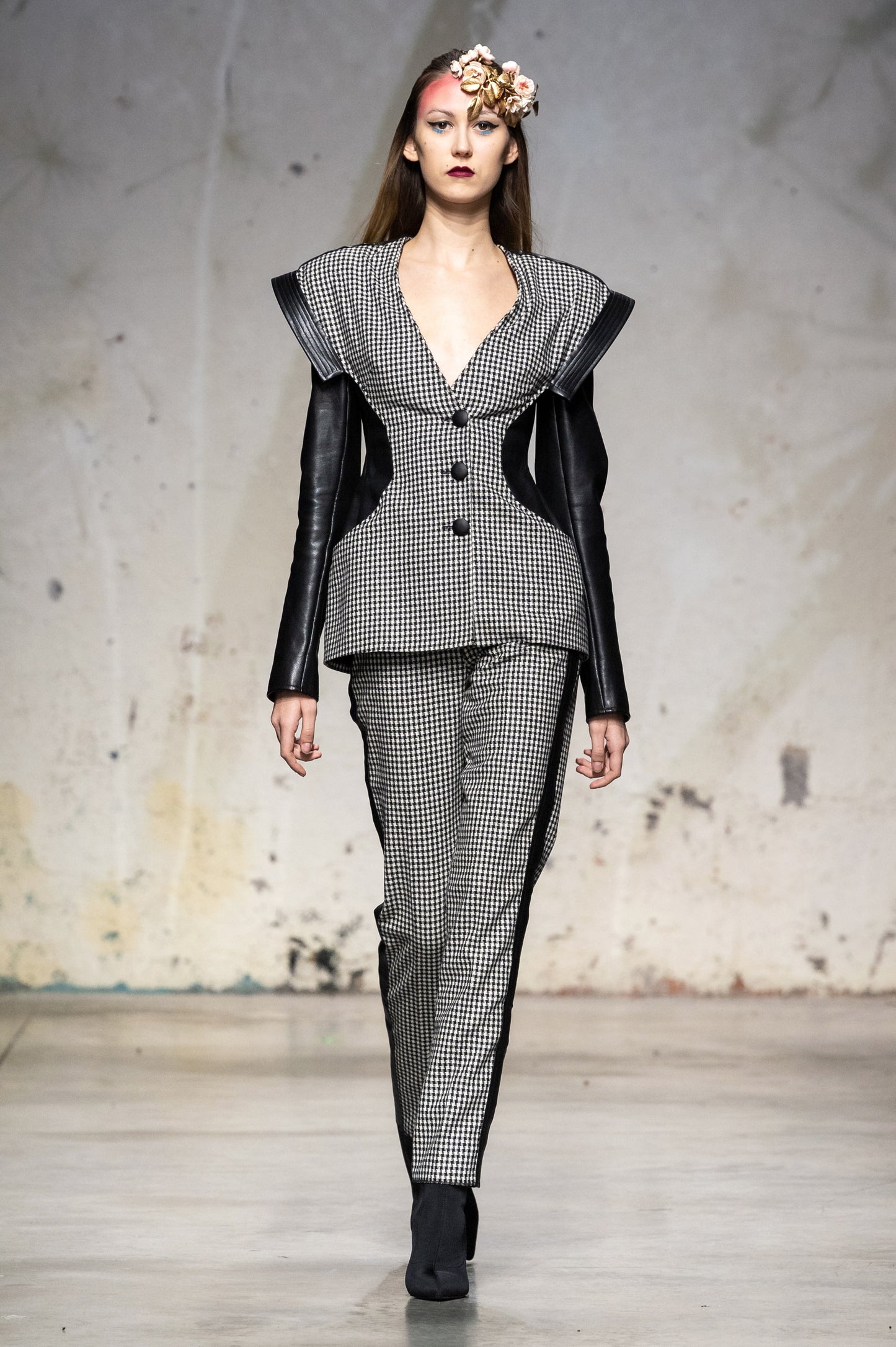 Tailleur pie de poulle