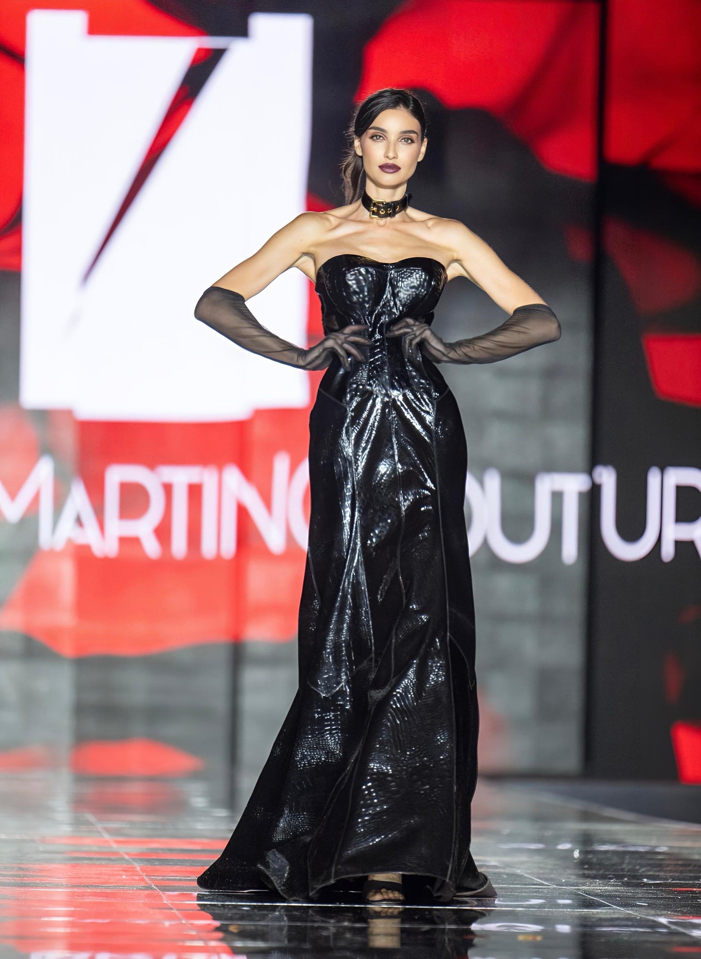 Abito da Sera Sirena in Pelle Nera Lucida
