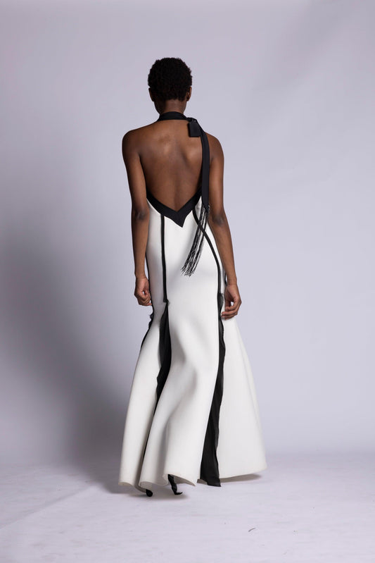 Abito bianco a sirena con dettagli in raso nero Antonio Martino Couture